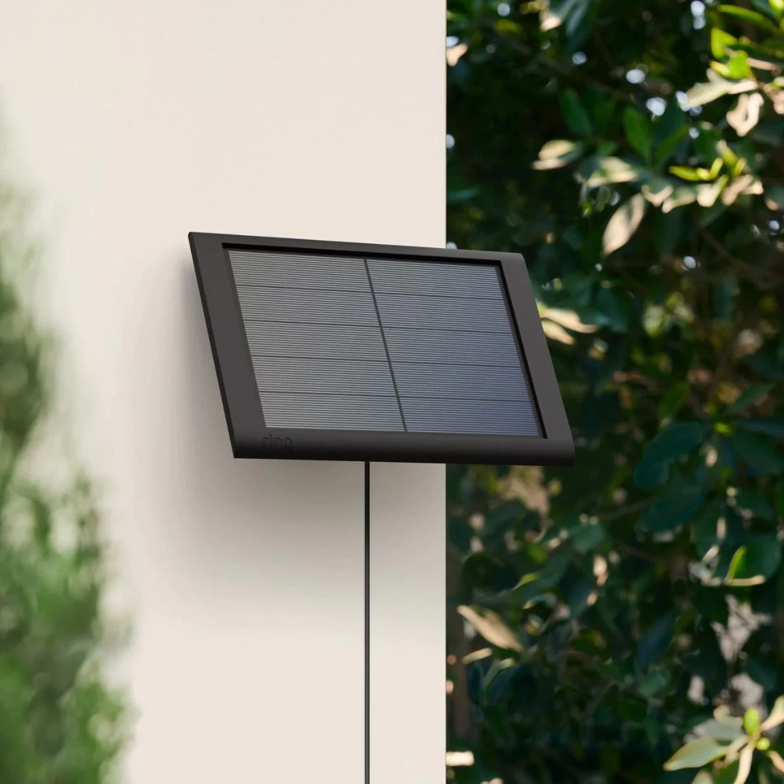 Ring Solar Panel (2nd Generation) (USB-C) - Black 3 Ring Solar Panel (2nd Generation) (USB-C) - Black - Image 3