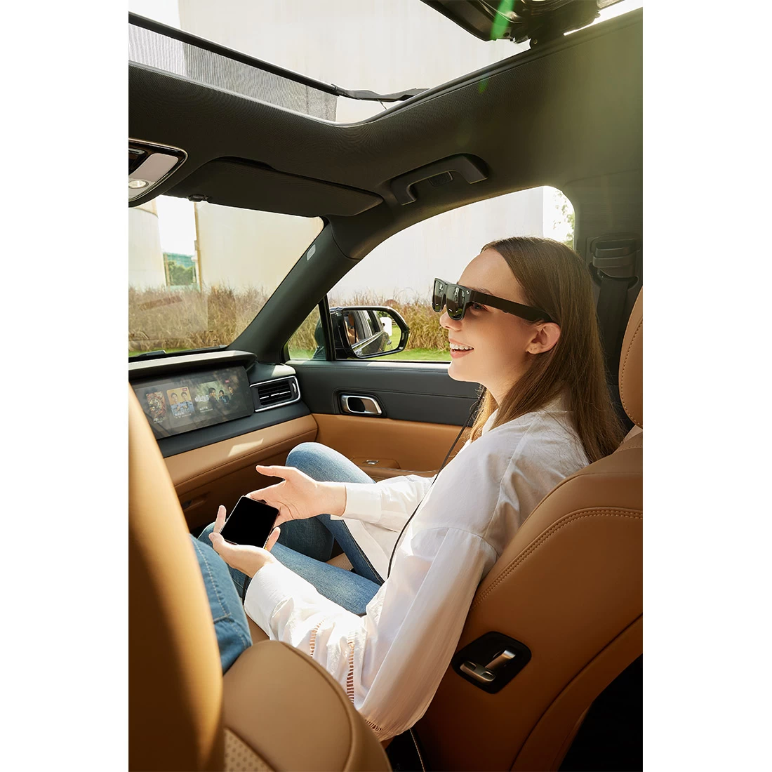 TCL RayNeo NXTWEAR S XR Smart Glasses - Black 10 TCL RayNeo NXTWEAR S XR Smart Glasses - Black - Image 10